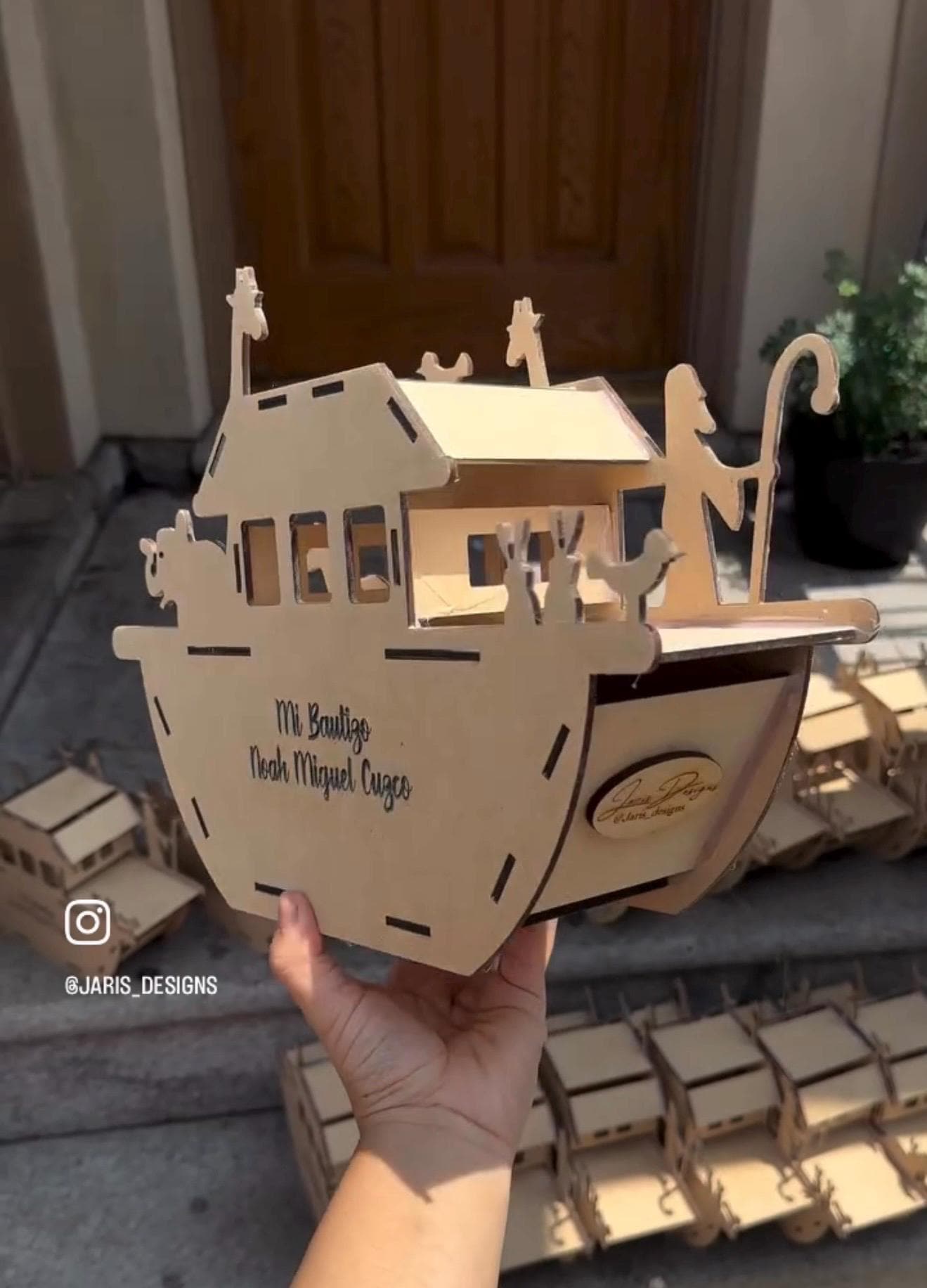 Noah's Arc Center Piece