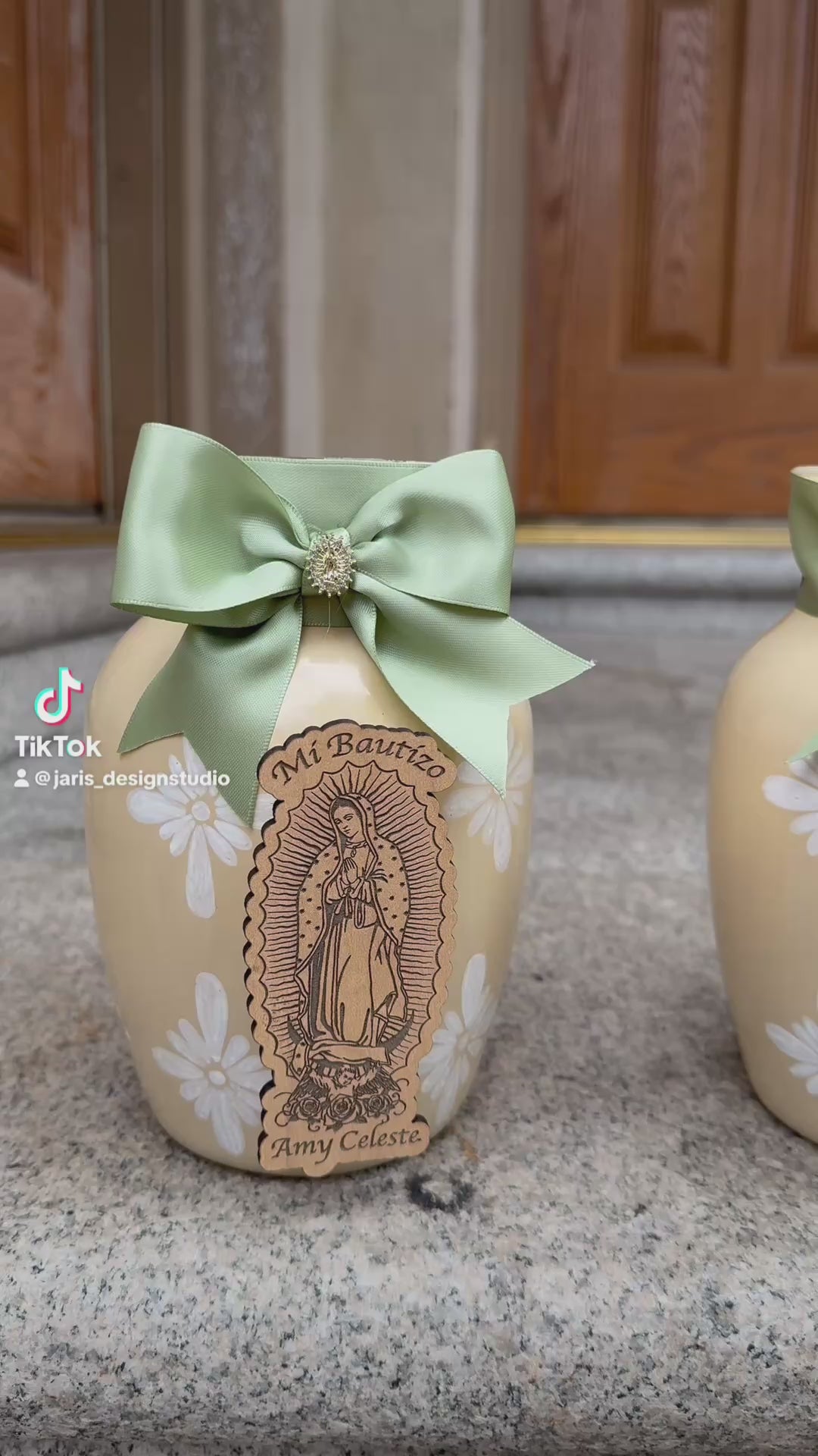 Virgencita Vases